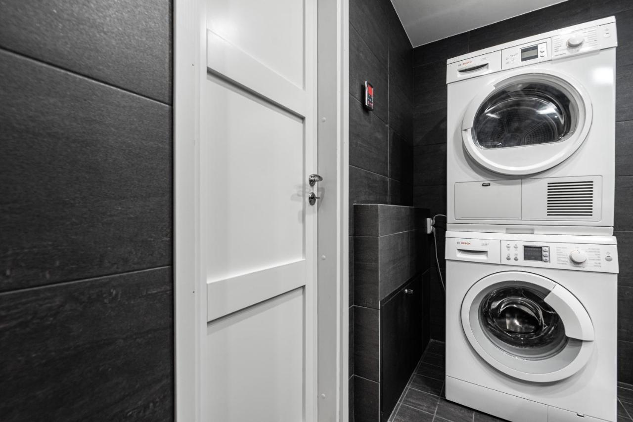 Airhome - Black&White Reval Esterno foto